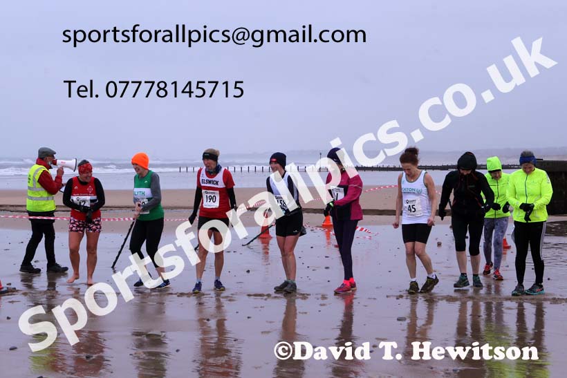 The 2021 Blyth Sands Race, December 5th. Photo: David T. Hewitson/Sports for All Pics